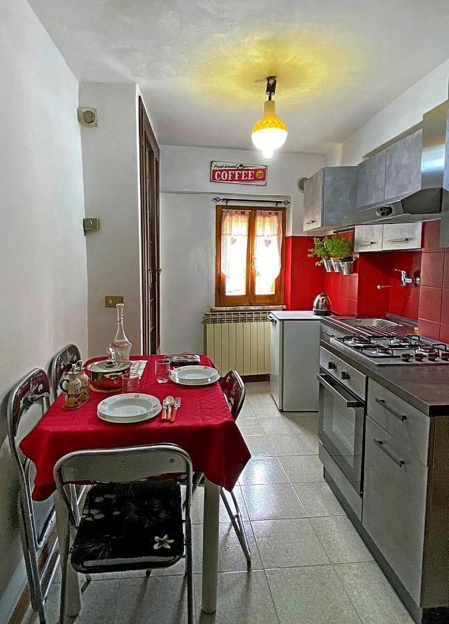 Апартаменты La Casa Colorata Читта-ди-Кастелло Экстерьер фото