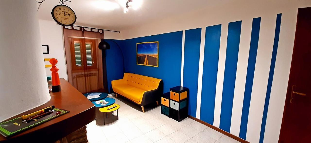 Апартаменты La Casa Colorata Читта-ди-Кастелло Экстерьер фото